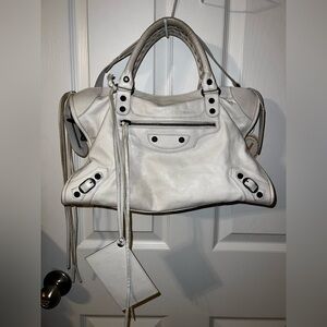 Balenciaga Classic City Bag Leather Authentic